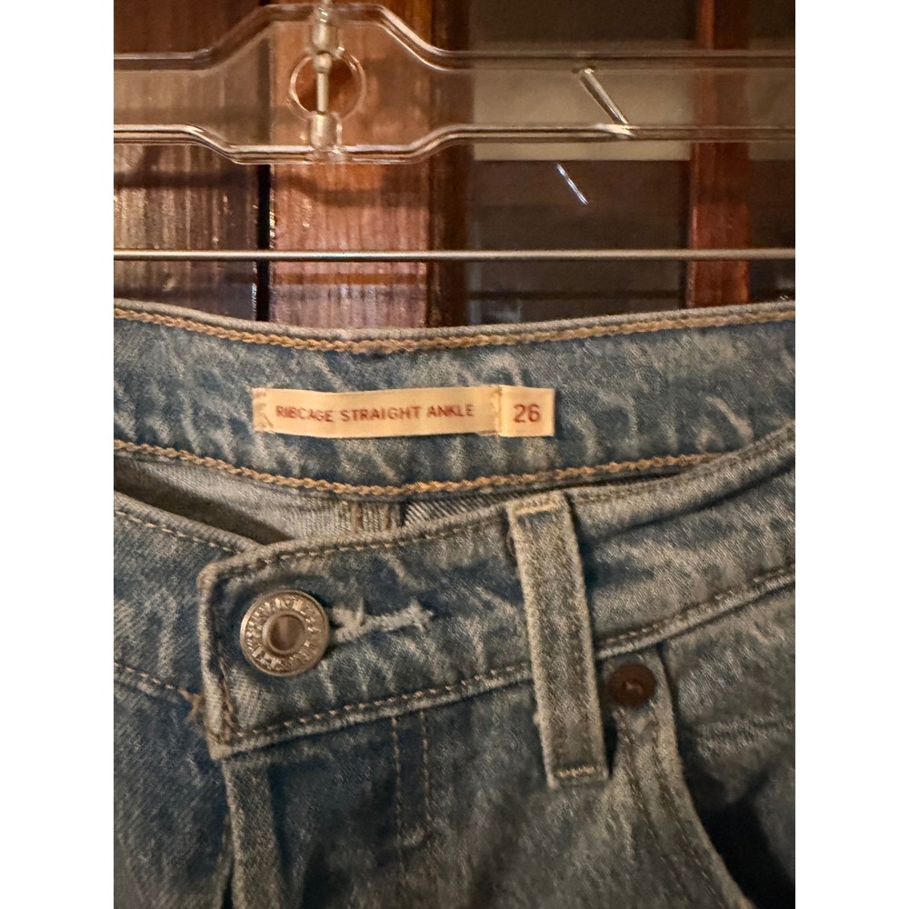 Levis Ribcage Straight Ankle Jeans Womens 26 Light Wash Distressed - Picture 5 of 8